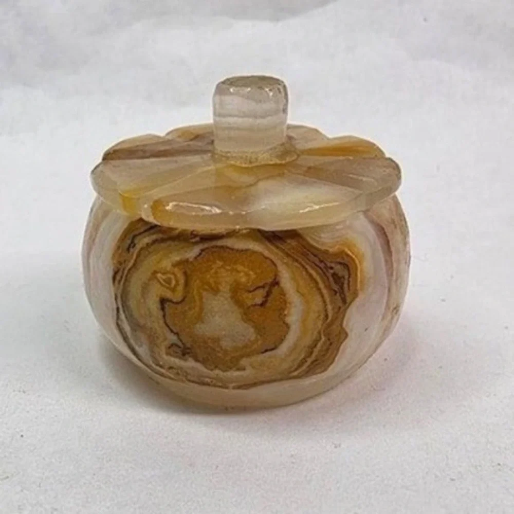 Pill‎ trinket box small pumpkin 2